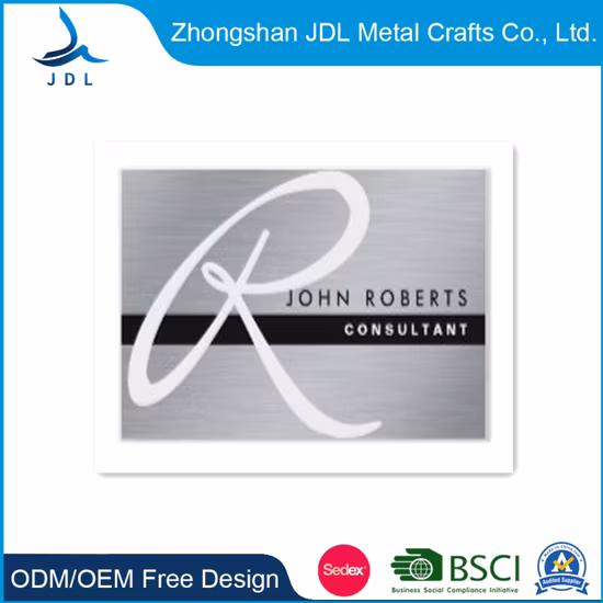 Изготовленная на заказ металлическая чип-карта кредитной карты Visa